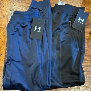 Set of two under armour pants